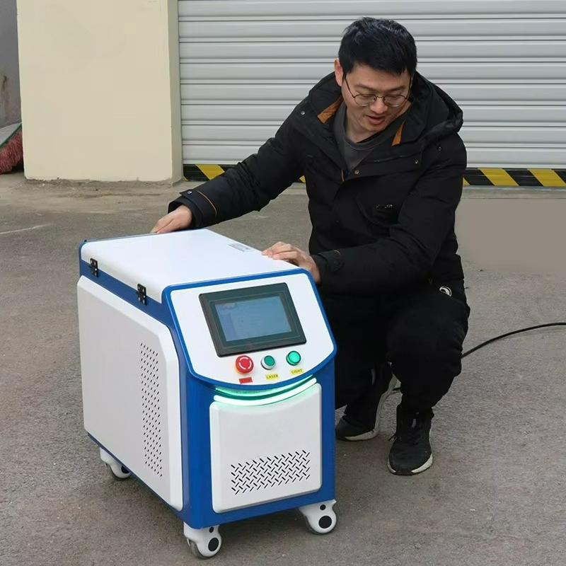 Industrial Laser Cleaning Equipment - SWT 200W 300W ポータブルパルスレーザー洗浄機、安全インターロック付き、錆び除去、工業メンテナンス用