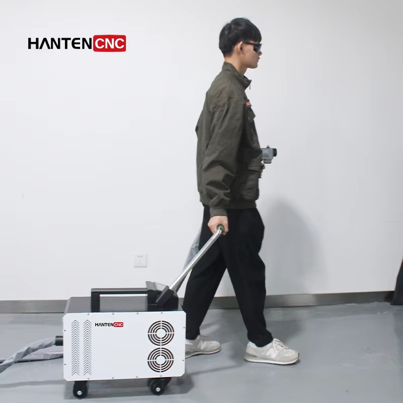 コンパクトレーザー洗浄ツール 金属錆酸化物塗料除去装置 表面 - Industrial Laser Cleaning Equipment のレビューと価格