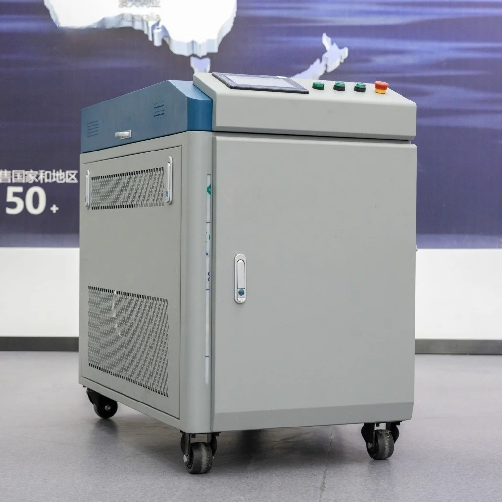 新型産業用レーザー洗浄機 連続3000w ハンドヘルド高品質 - Industrial Laser Machine Price のレビューと価格
