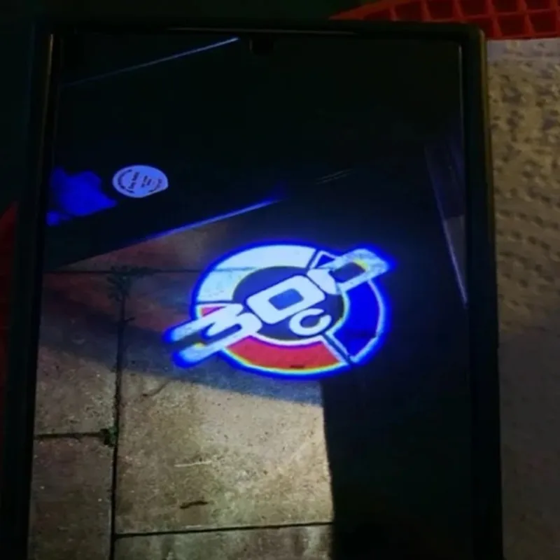 2個入り 車のドアLEDロゴライト カーテシーレーザープロジ - Industrial Laser Projection のレビューと価格